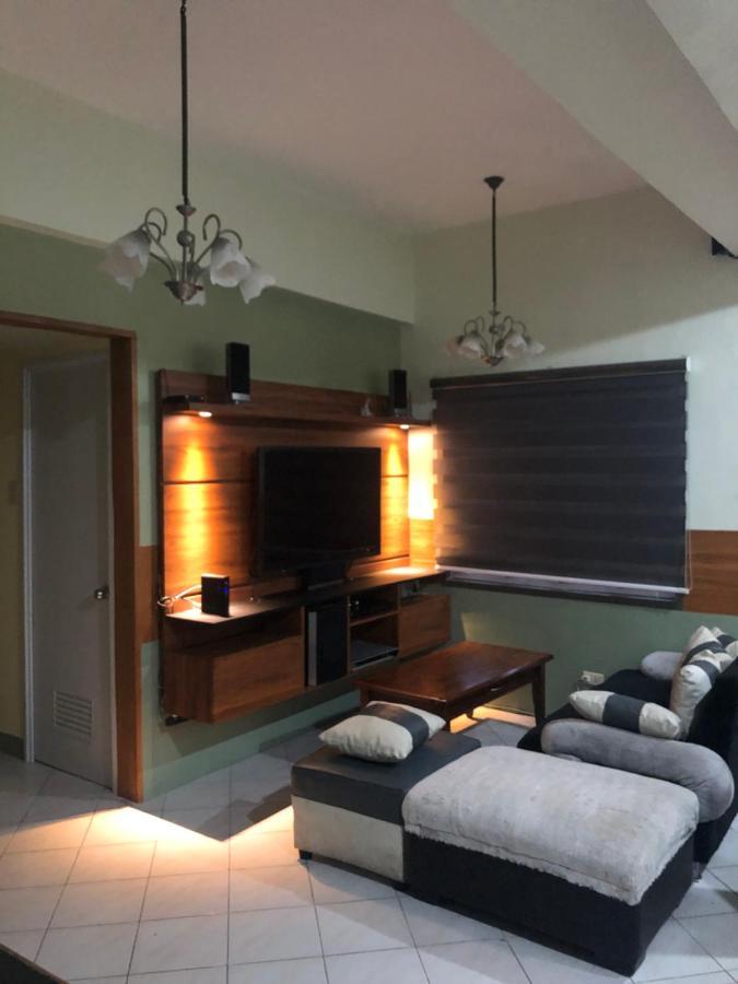2 Separate Units, 1Br On 23Rd Flr And 3Br Penthouse On 41St Flr In Manila, Near Slec,Us Embassy, Mall And Parks With Excellent View Exterior photo